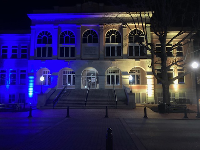 Downtown+Bentonvilles+courthouse+seen+showing+support+with+Ukraine+by+using+lights+to+display+their+flag.